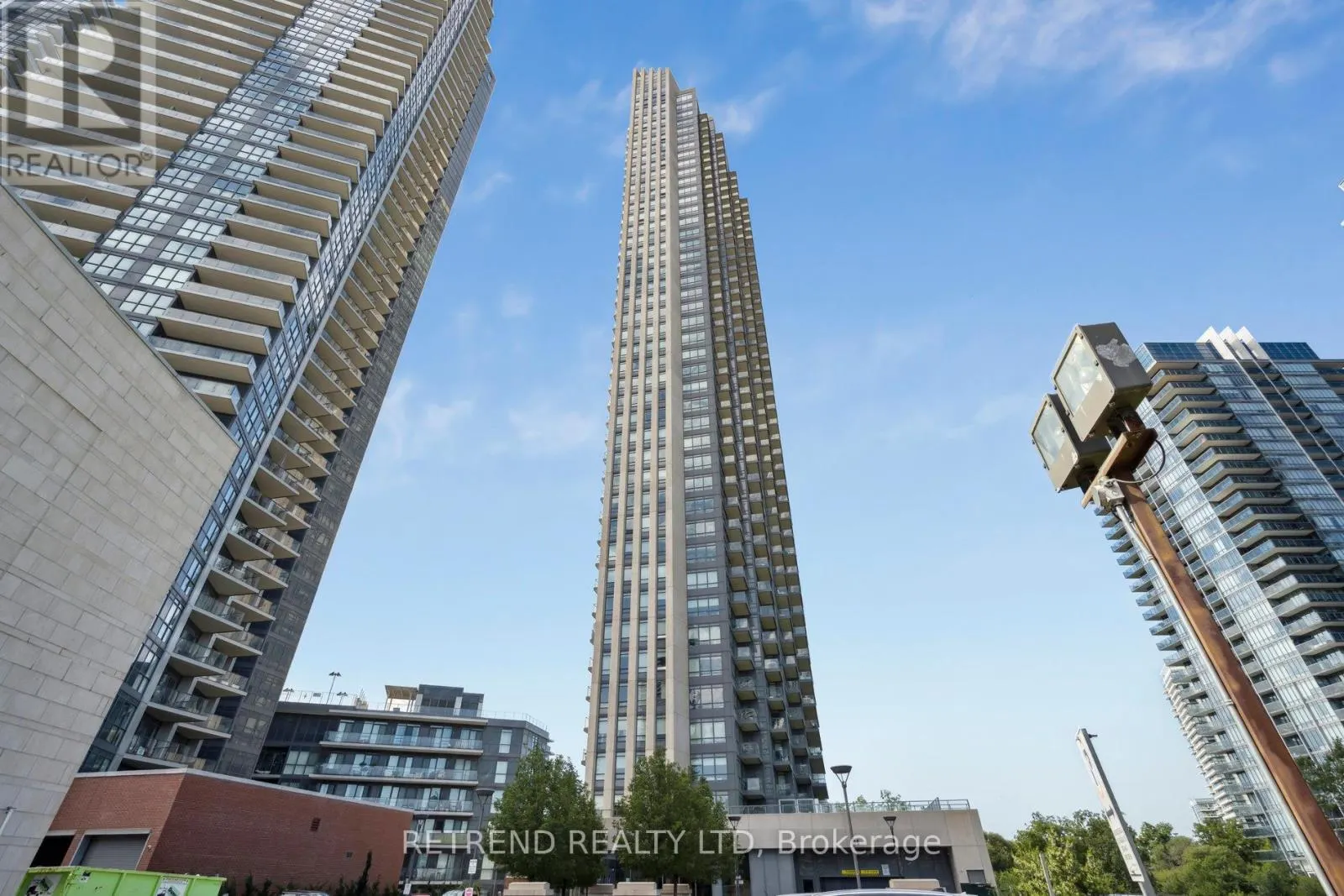 2403 - 36 PARK LAWN ROAD