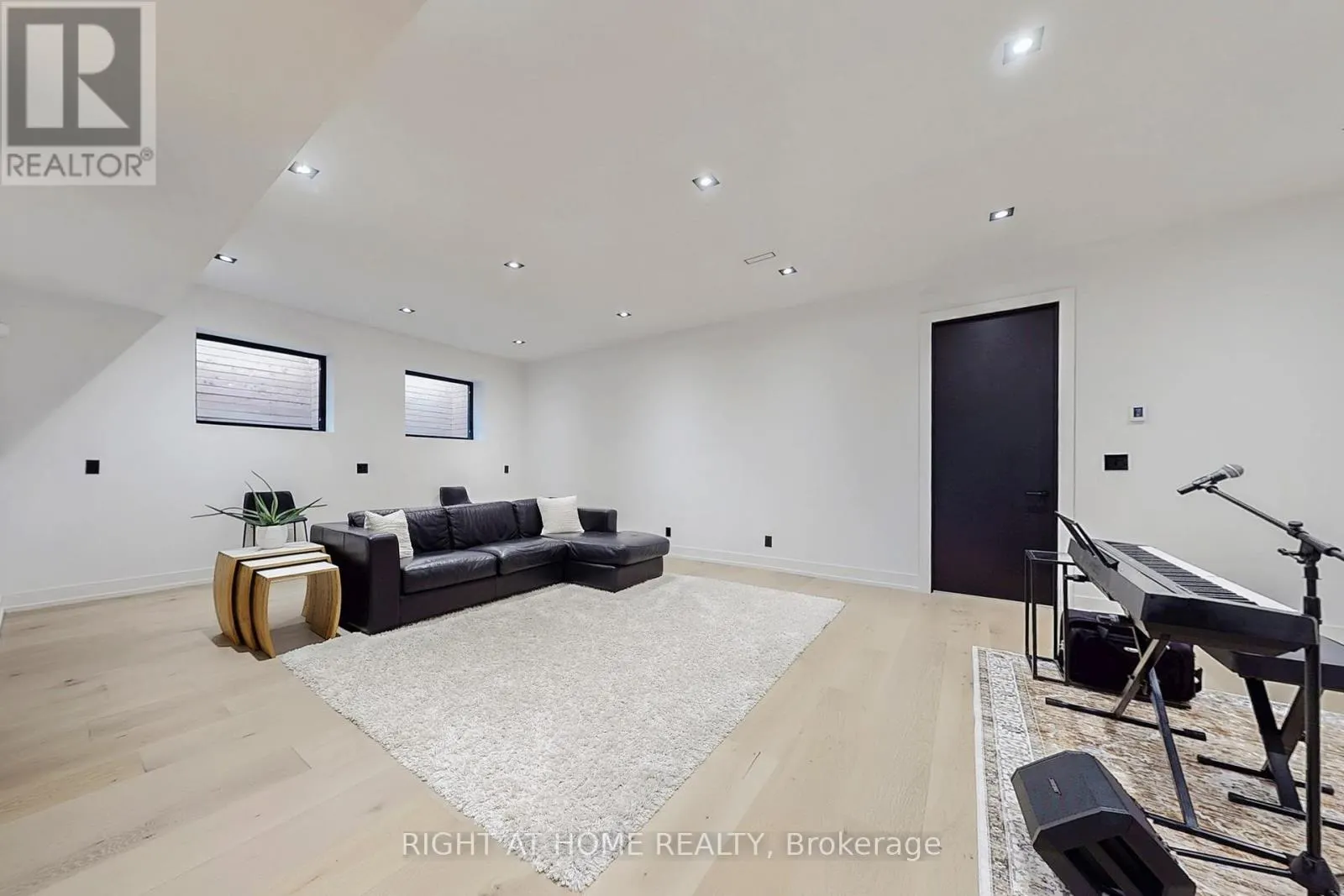 845 7TH STREET