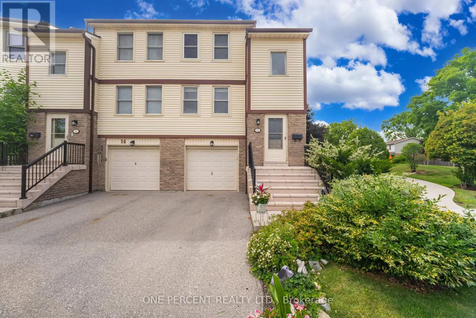 13 - 7340 COPENHAGEN ROAD