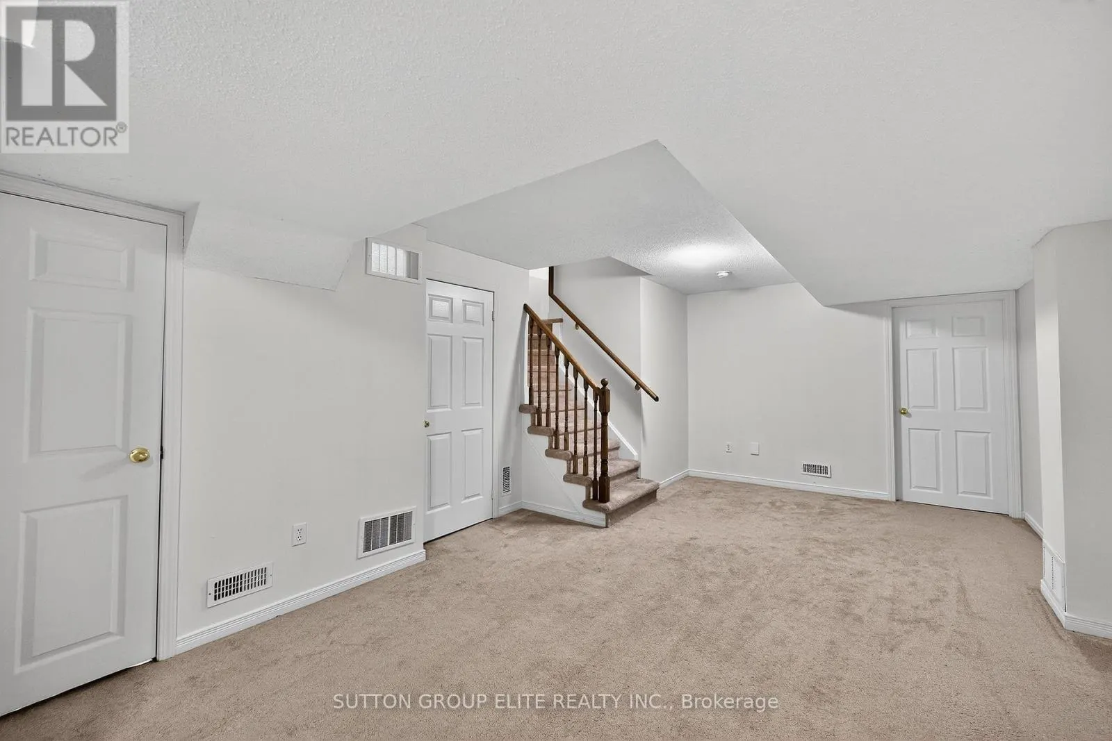 357 BUSSEL CRESCENT
