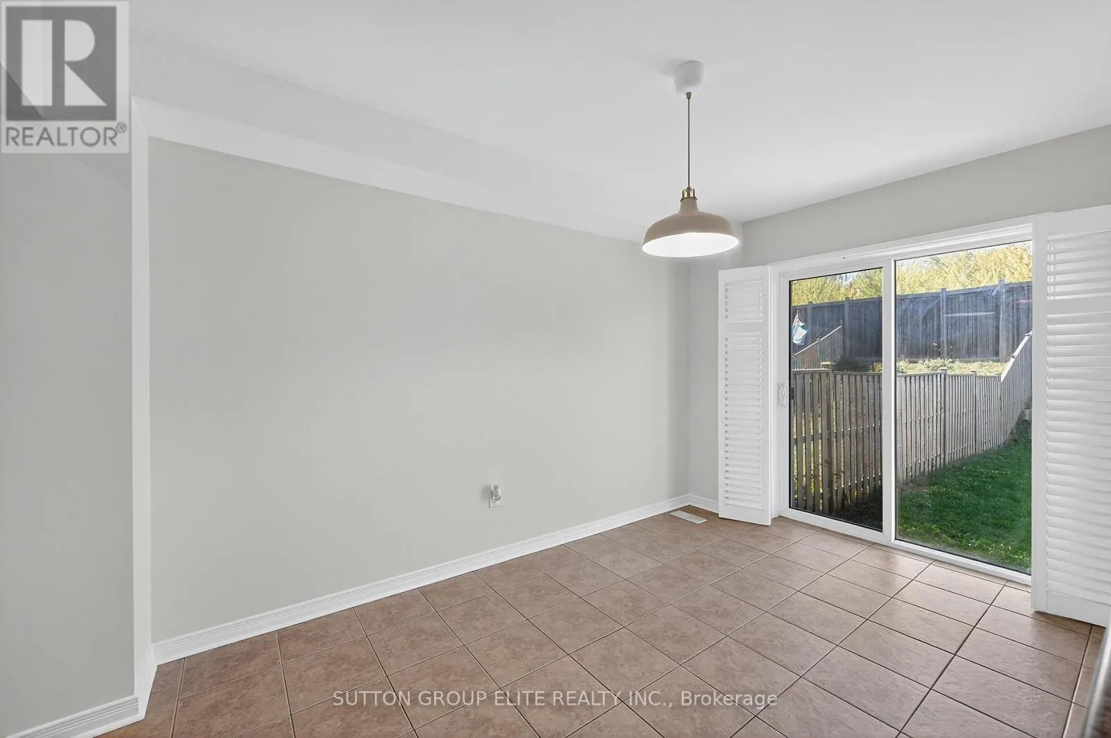 357 BUSSEL CRESCENT