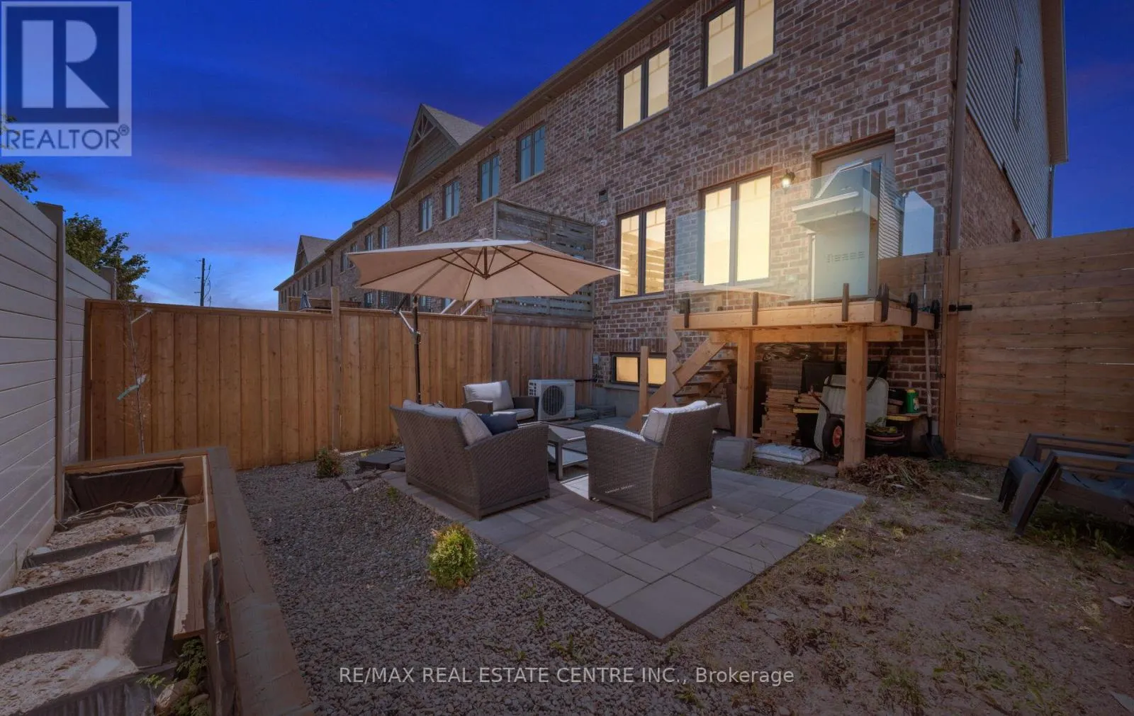98 WINTERTON COURT