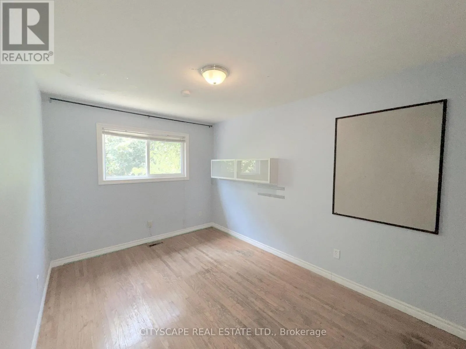 2368 GARETH ROAD