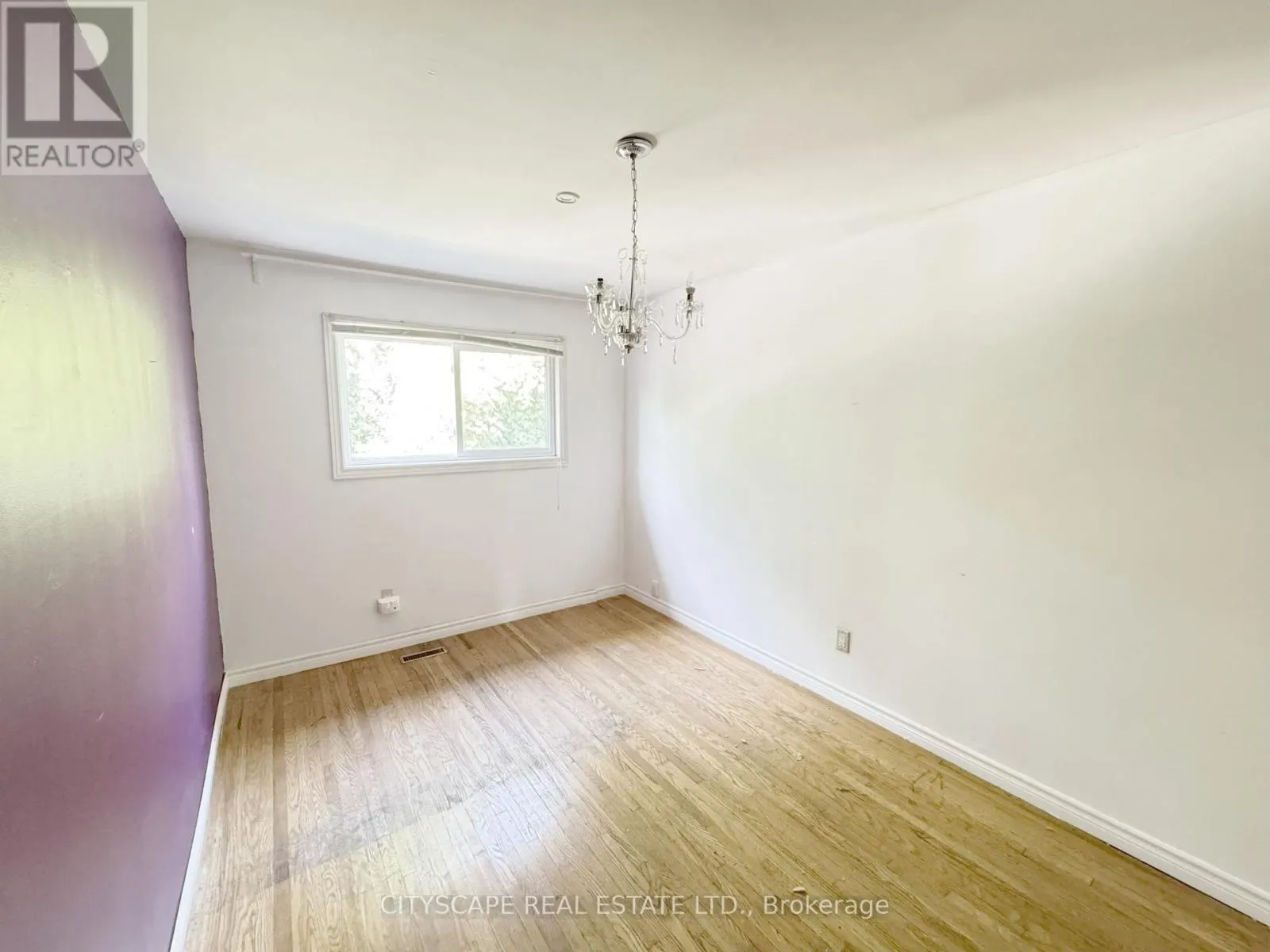 2368 GARETH ROAD