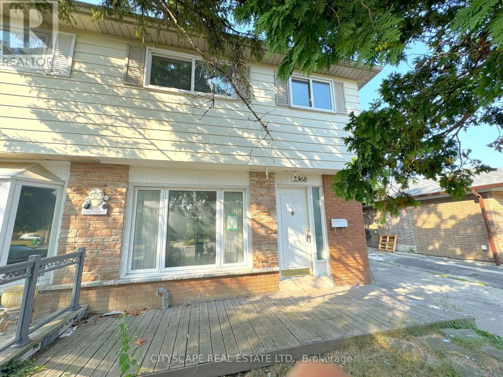 2368 GARETH ROAD
