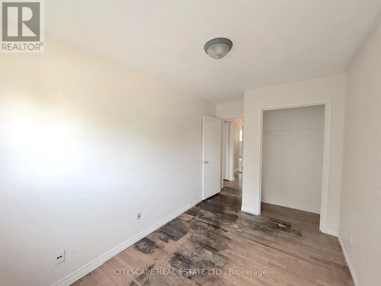 2368 GARETH ROAD