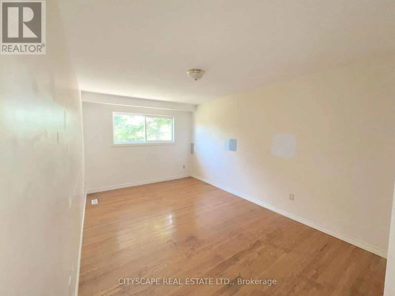 2368 GARETH ROAD