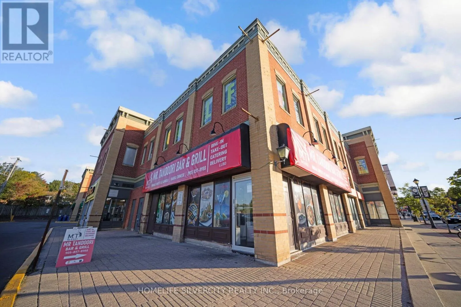 15 - 18 KING STREET E