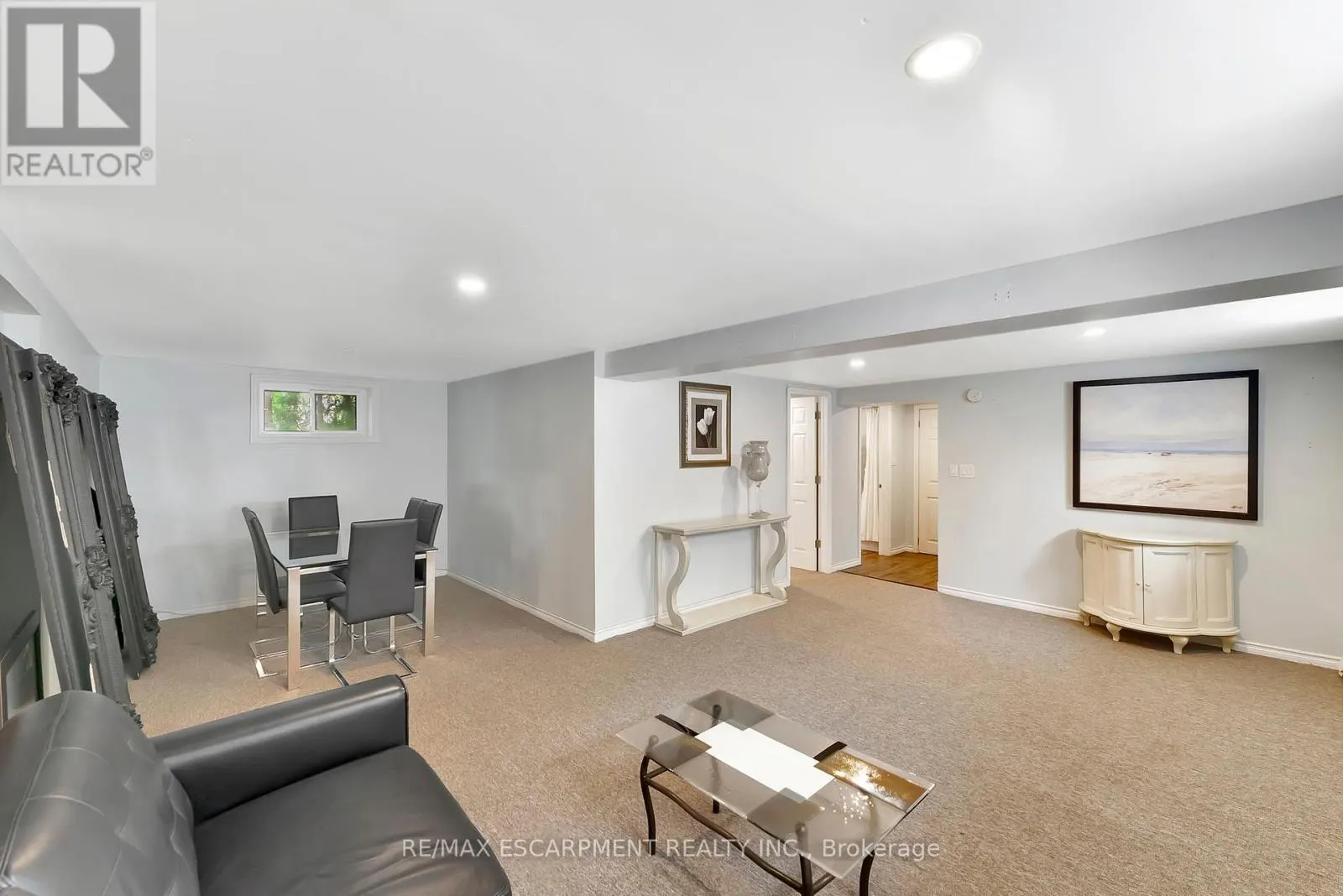 2387 GLENWOOD SCHOOL DRIVE