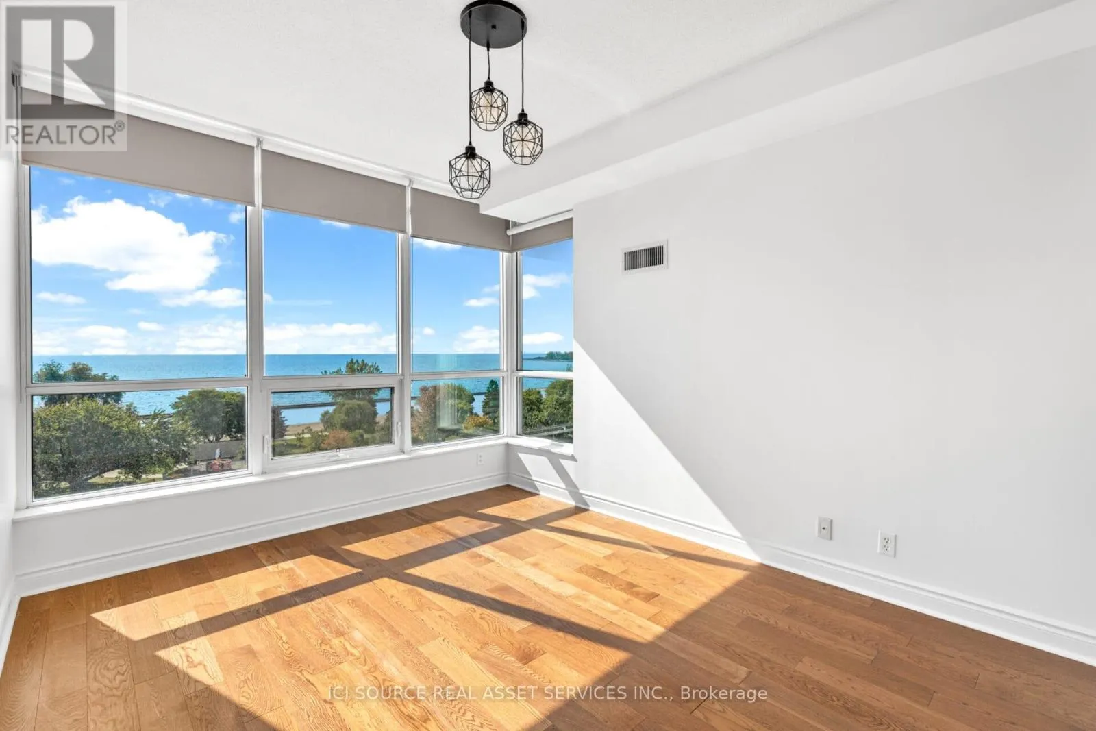 708 - 1910 LAKE SHORE BOULEVARD W