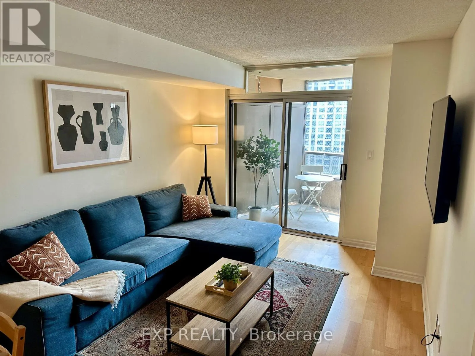 1202 - 3880 DUKE OF YORK BOULEVARD