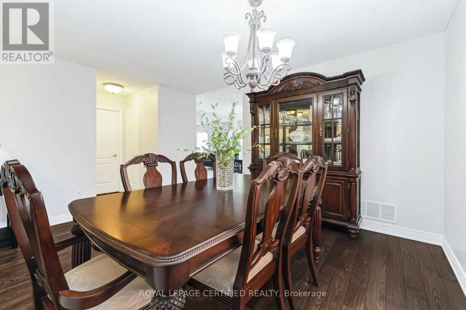 43 HEATHERDALE DRIVE