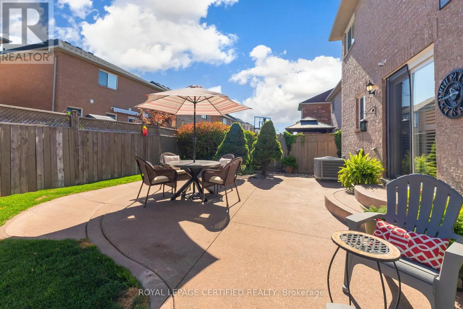 43 HEATHERDALE DRIVE