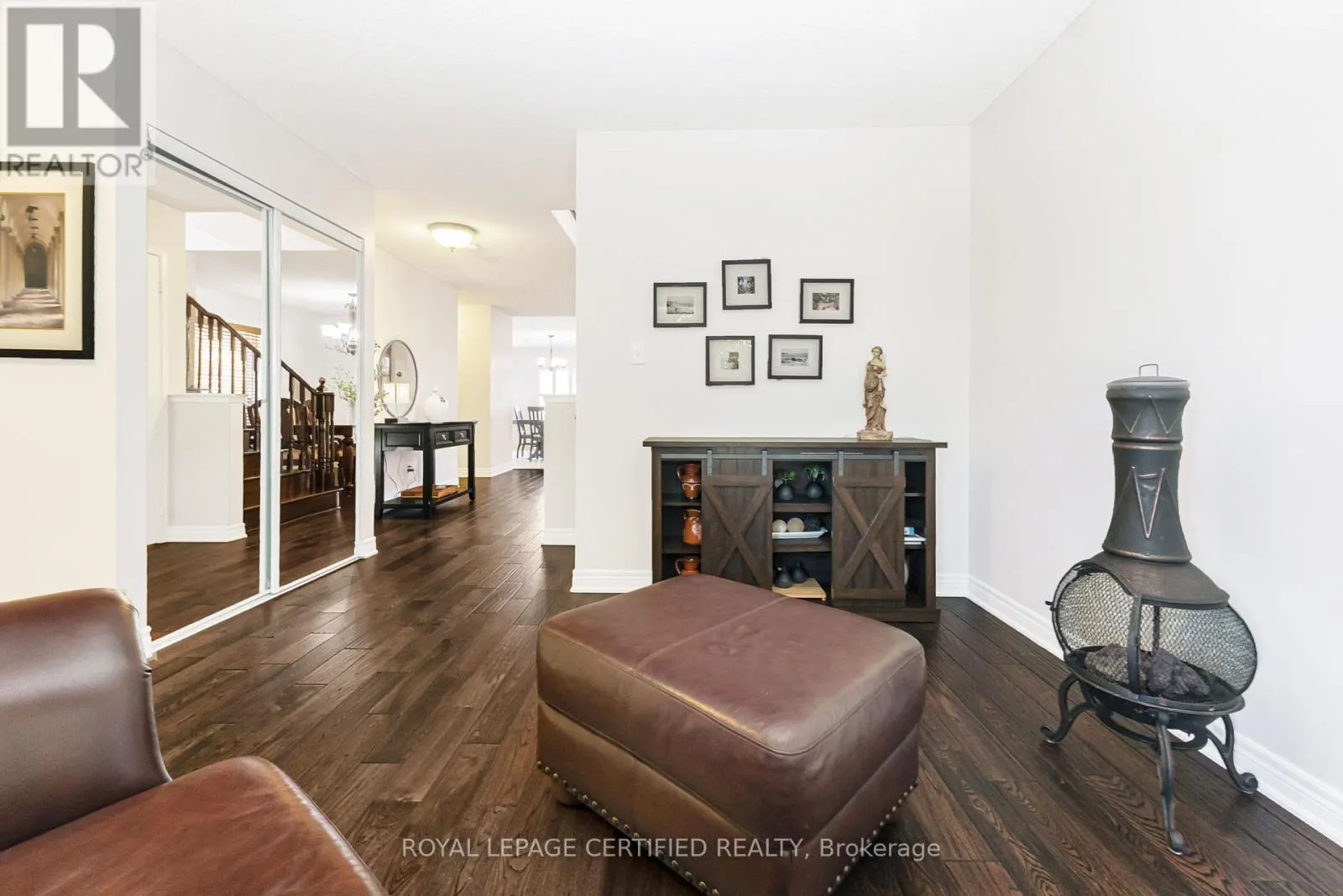 43 HEATHERDALE DRIVE