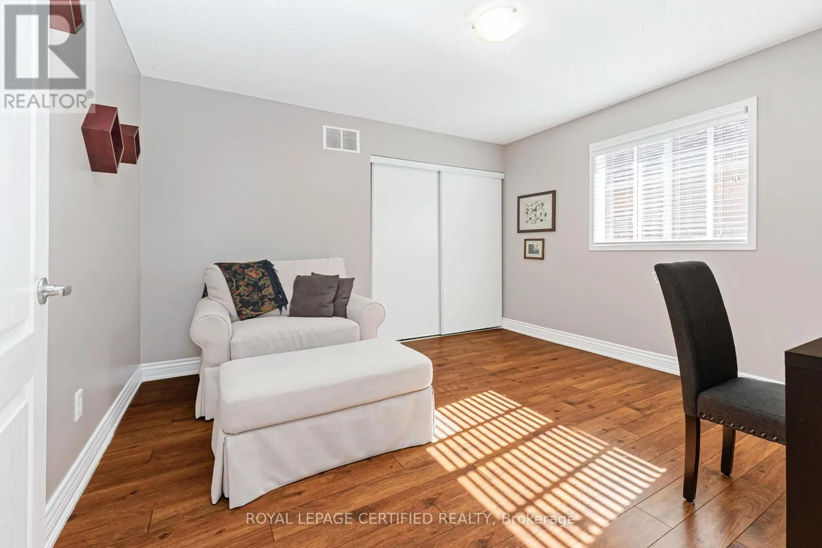 43 HEATHERDALE DRIVE