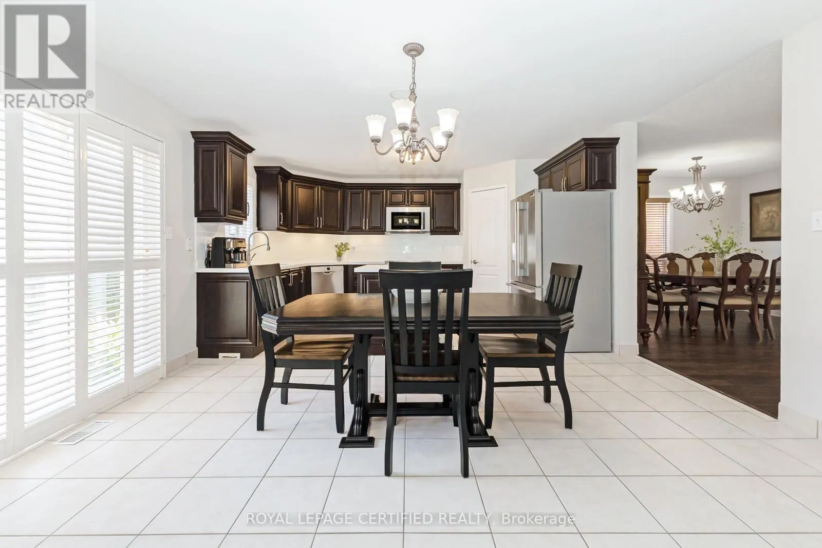 43 HEATHERDALE DRIVE