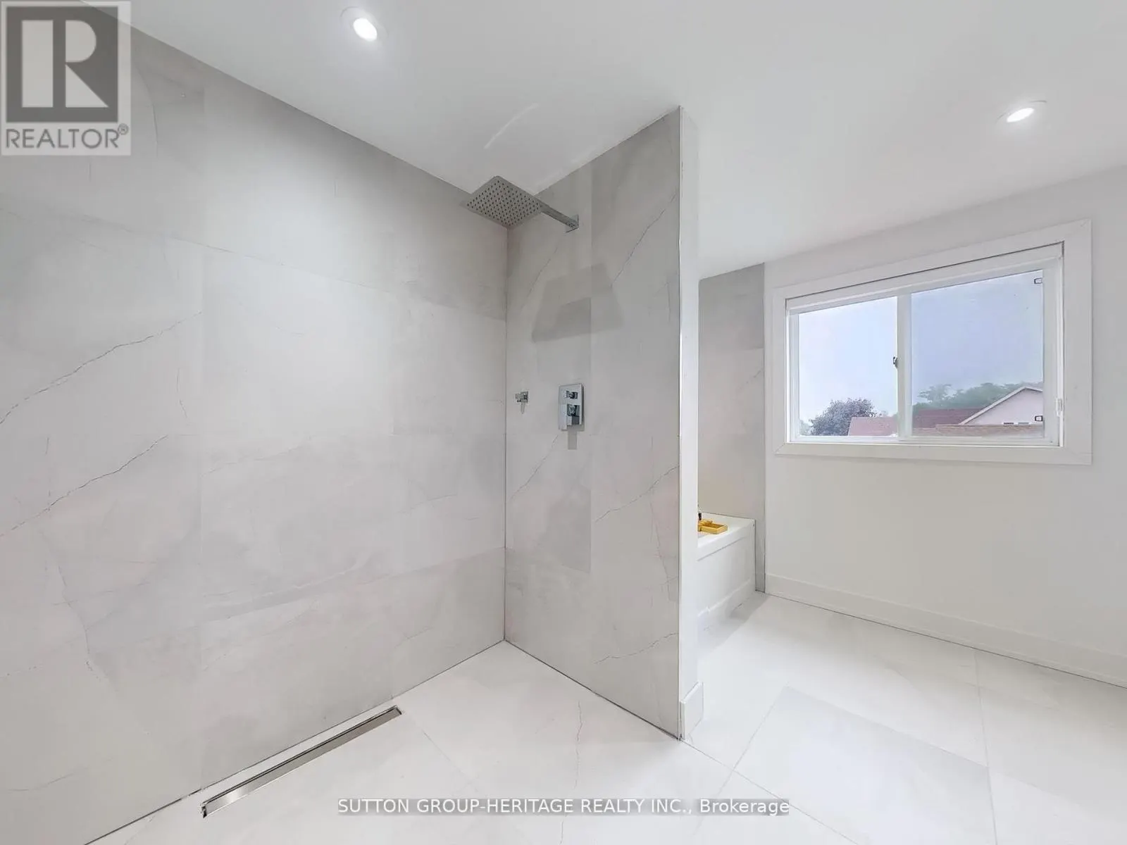 1 SHERWOOD STREET