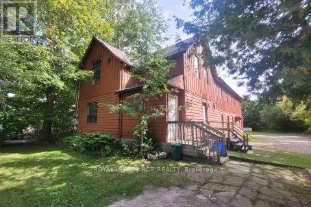 9 LITTLE YORK STREET