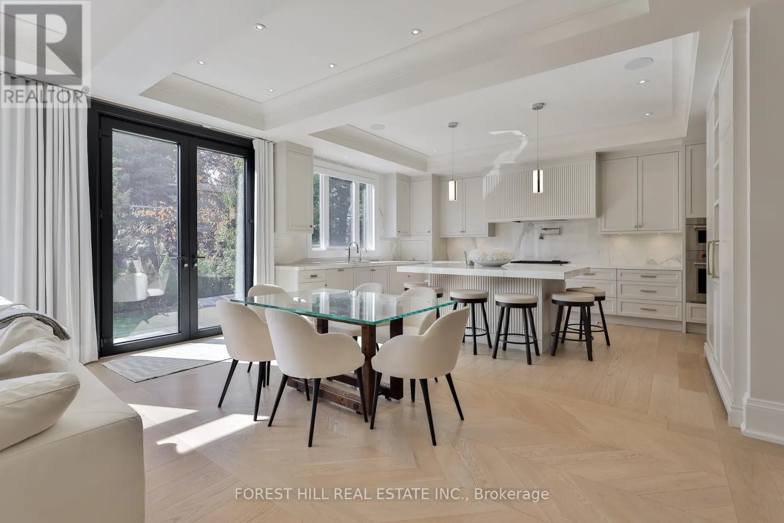 84 BOTFIELD AVENUE