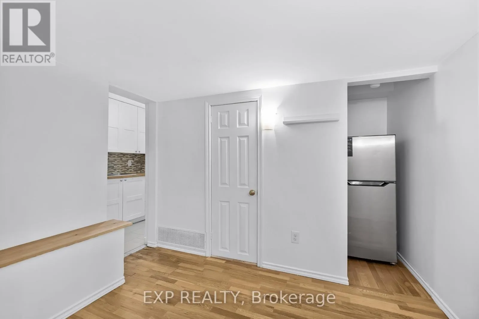 722 WESTON ROAD