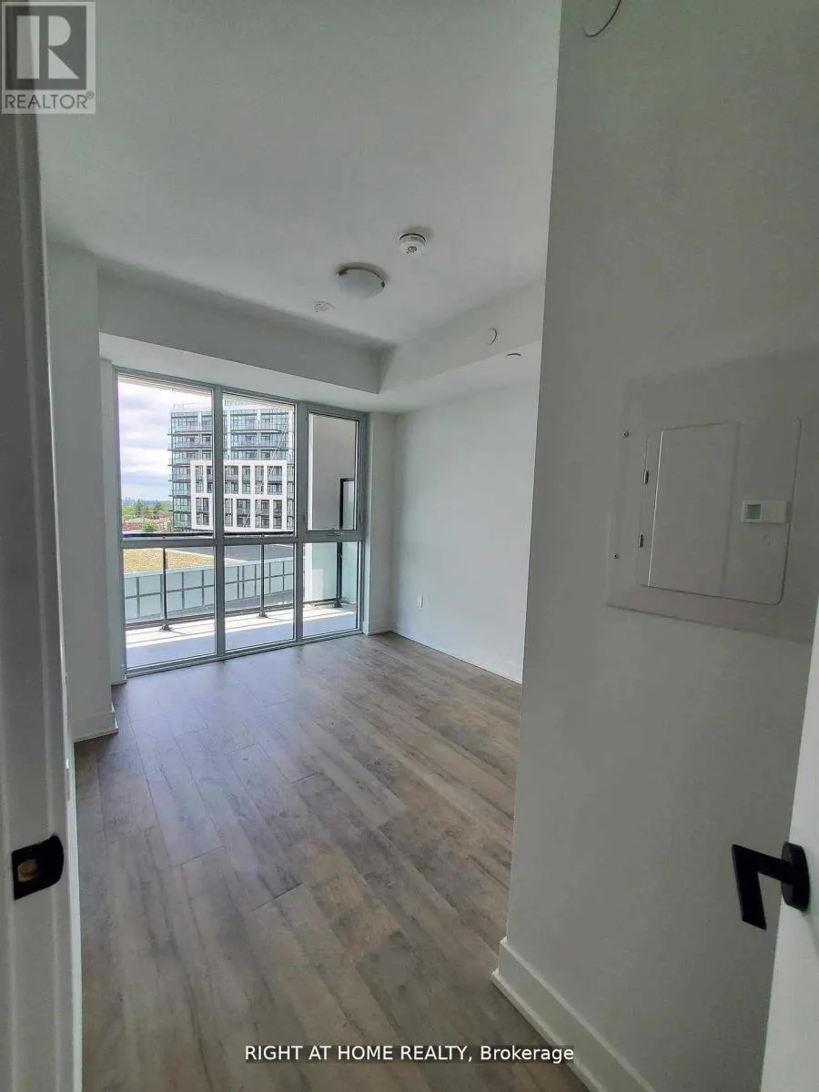 509 - 60 GEORGE BUTCHART DRIVE