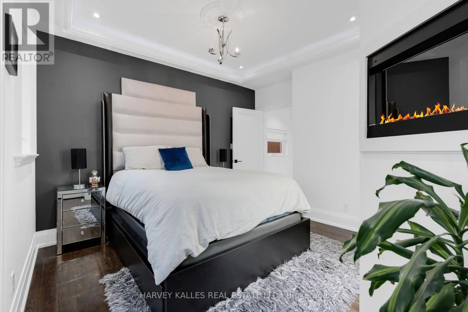 UPPER - 58 CARRICK AVENUE