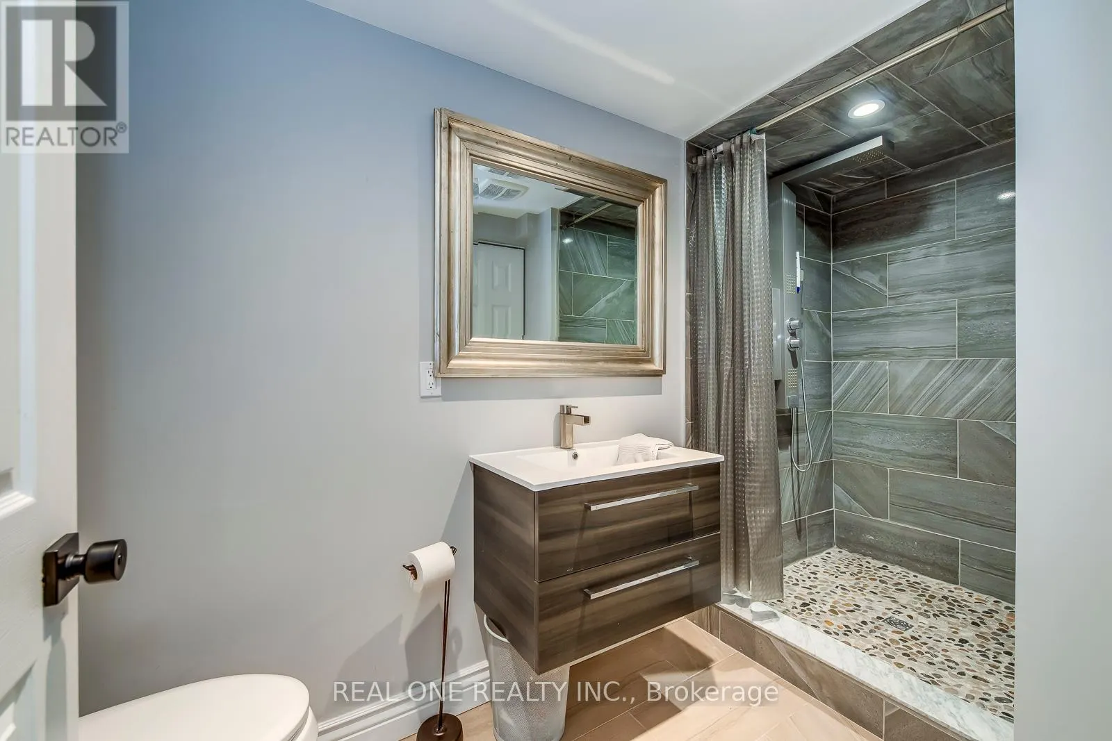 1340 GREENEAGLE DRIVE