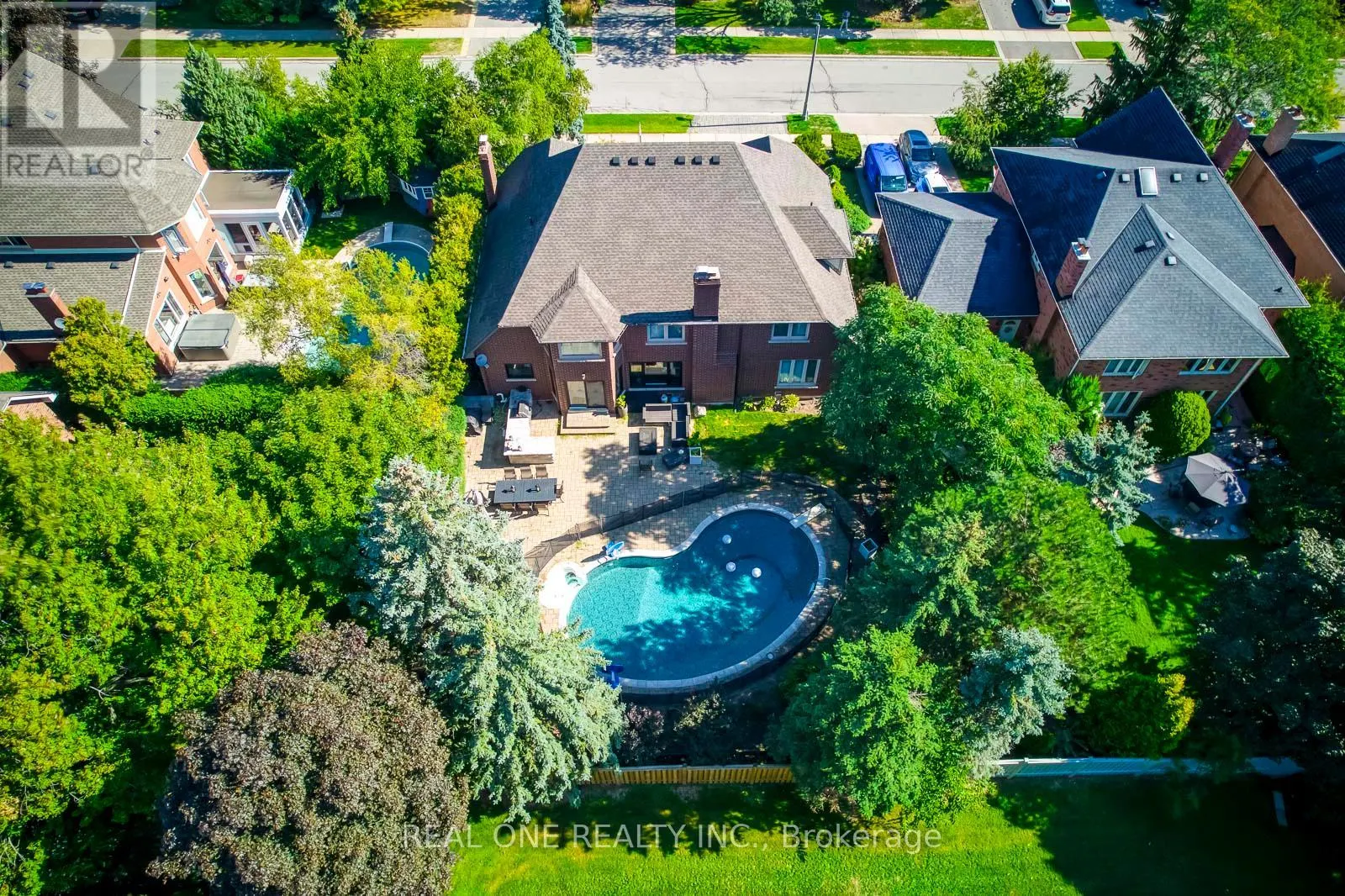 1340 GREENEAGLE DRIVE