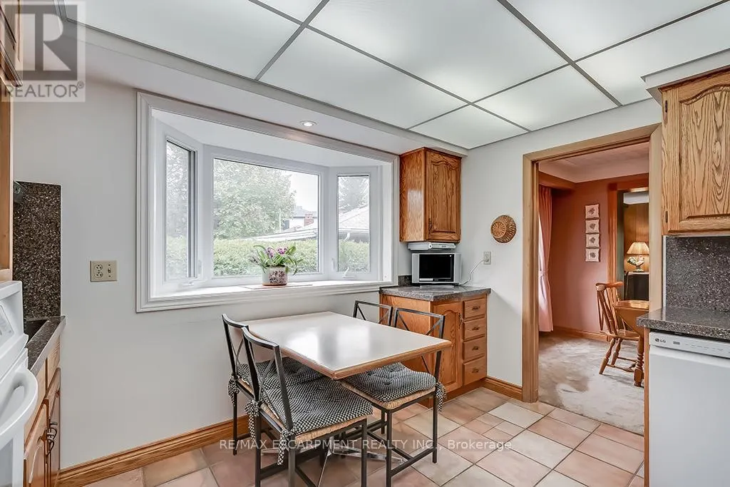 327 STRATHCONA DRIVE