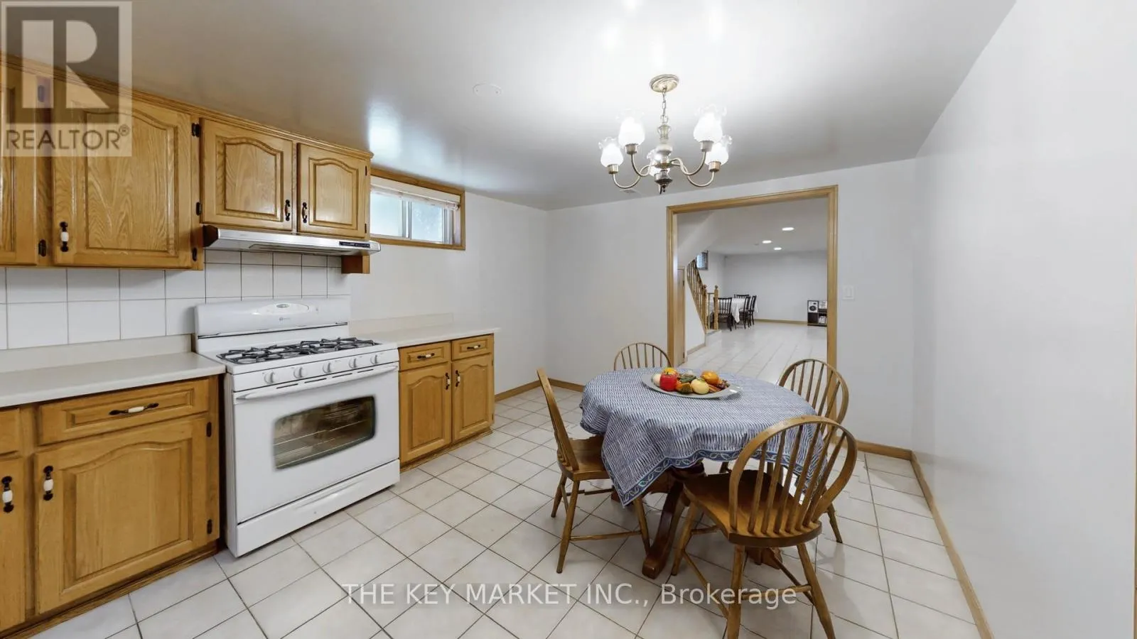 1277 TYNEBURN CRESCENT