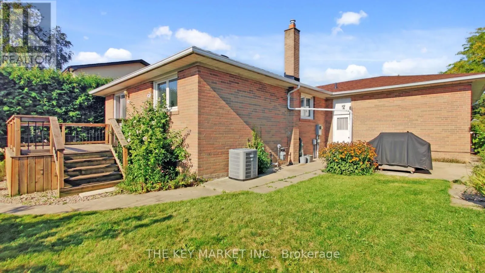 1277 TYNEBURN CRESCENT