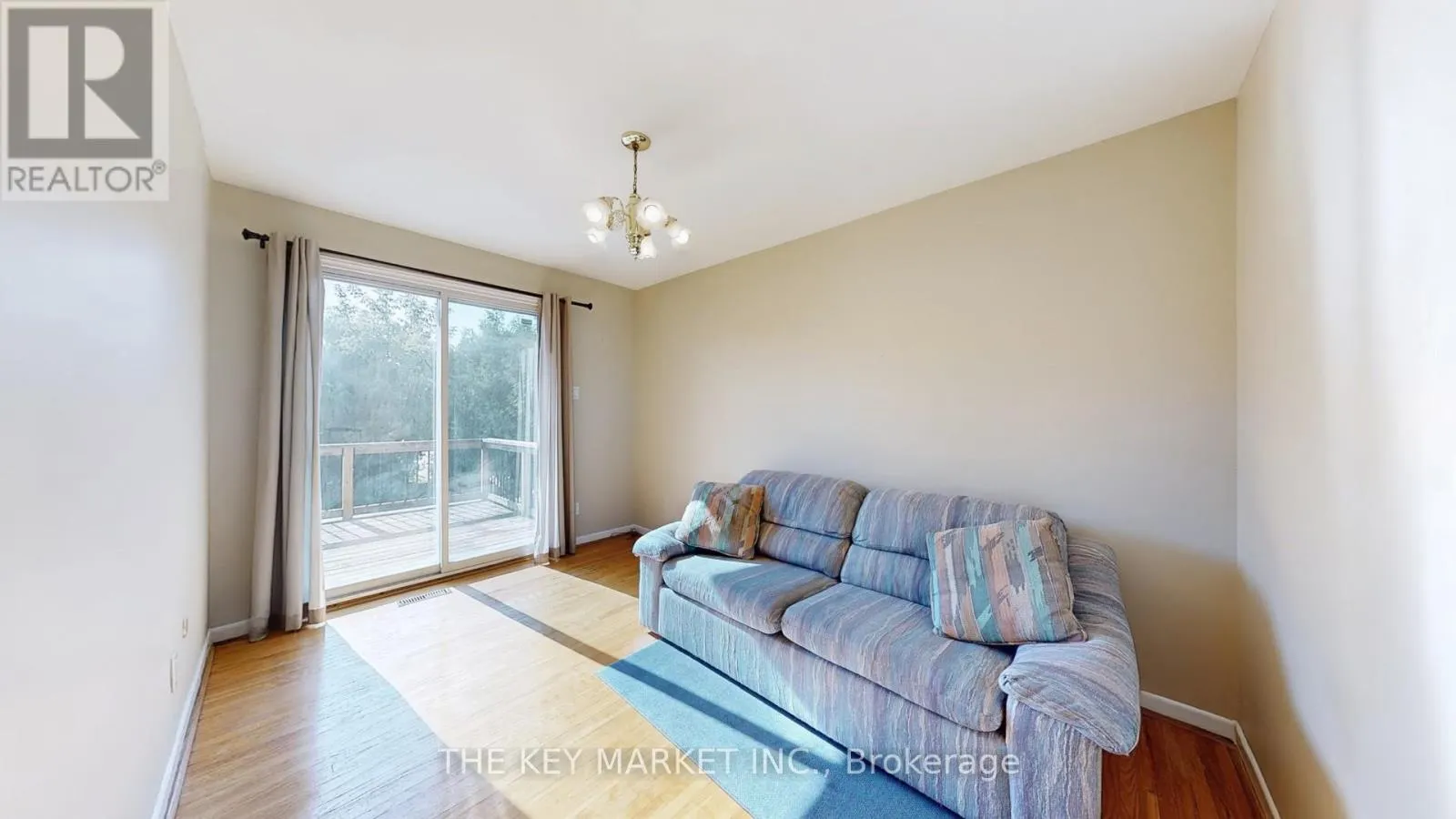 1277 TYNEBURN CRESCENT