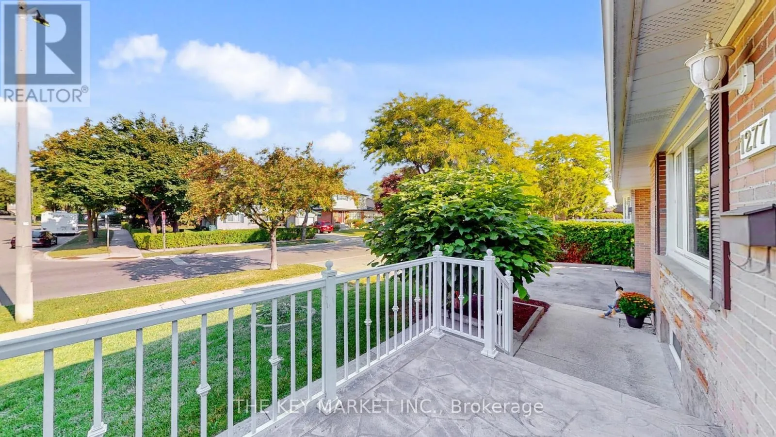 1277 TYNEBURN CRESCENT