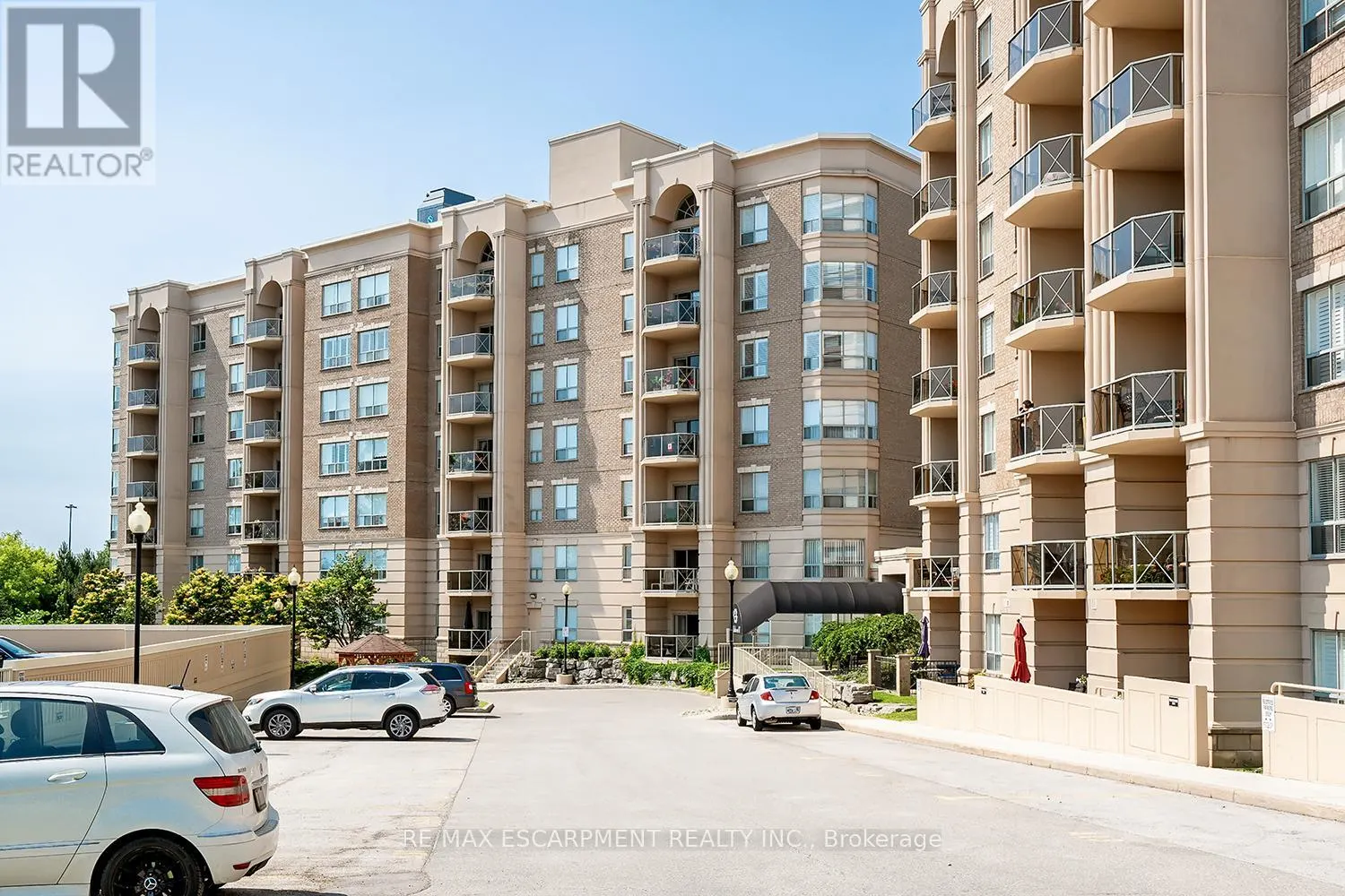 108 - 2085 AMHERST HEIGHTS DRIVE
