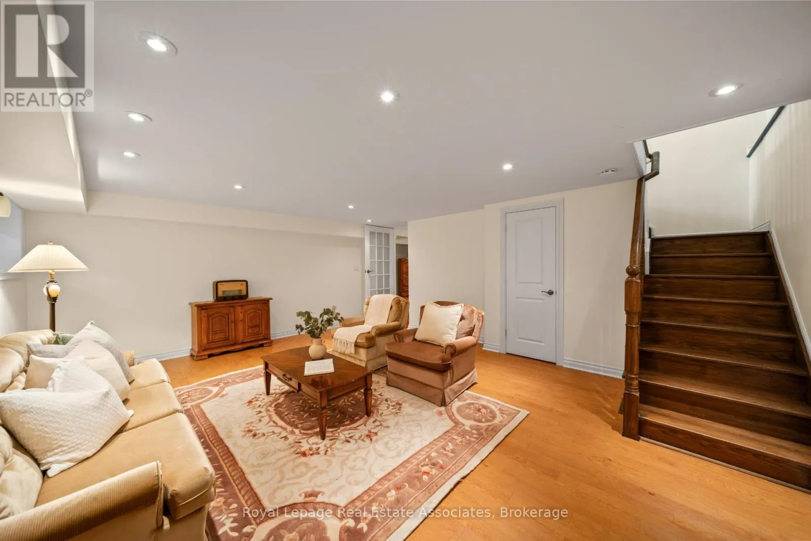 7 JOYMAR DRIVE