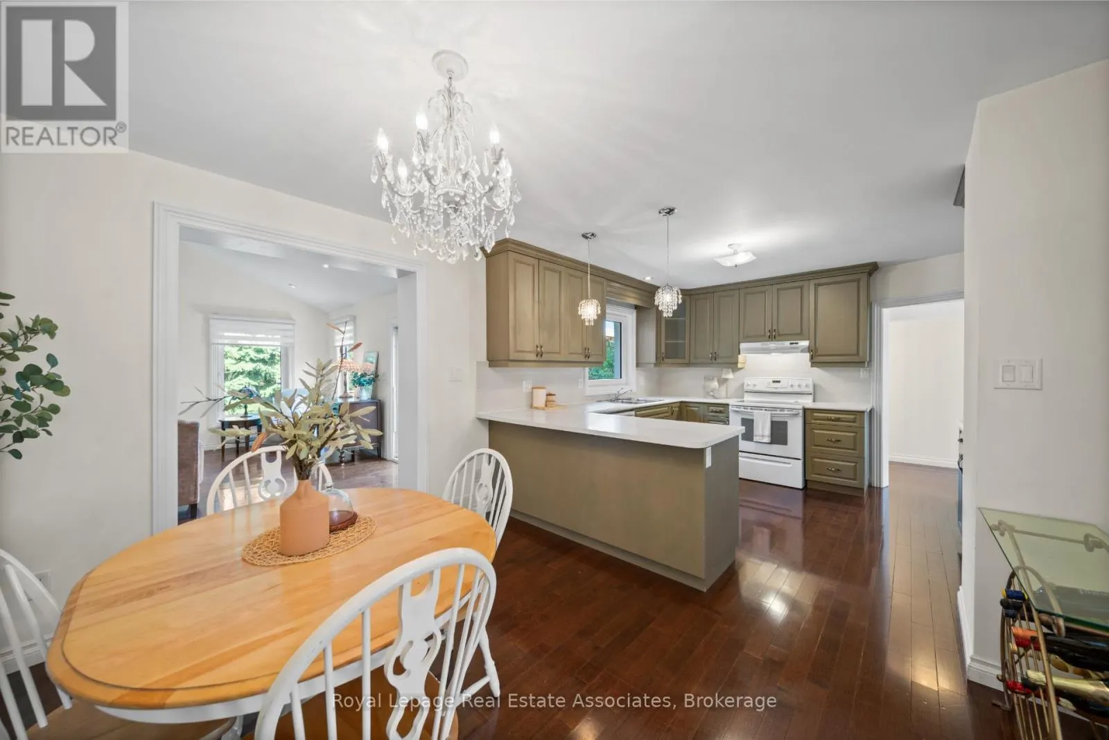 7 JOYMAR DRIVE