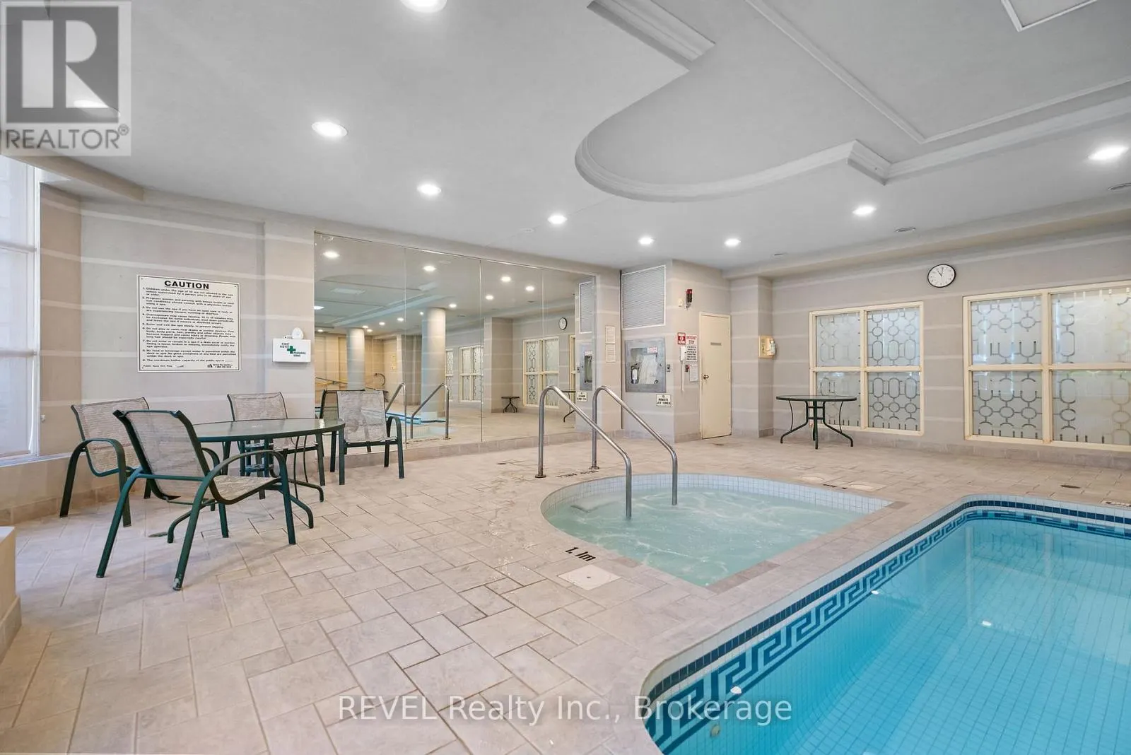 905 - 442 MAPLE AVENUE, #905