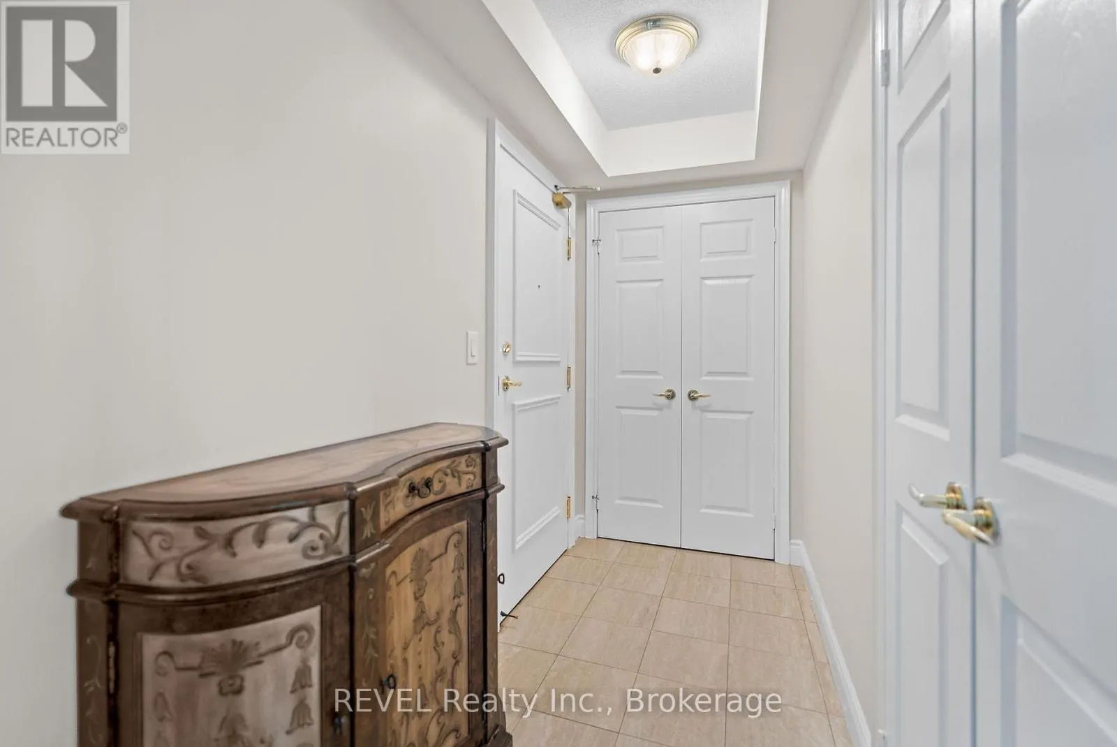 905 - 442 MAPLE AVENUE, #905