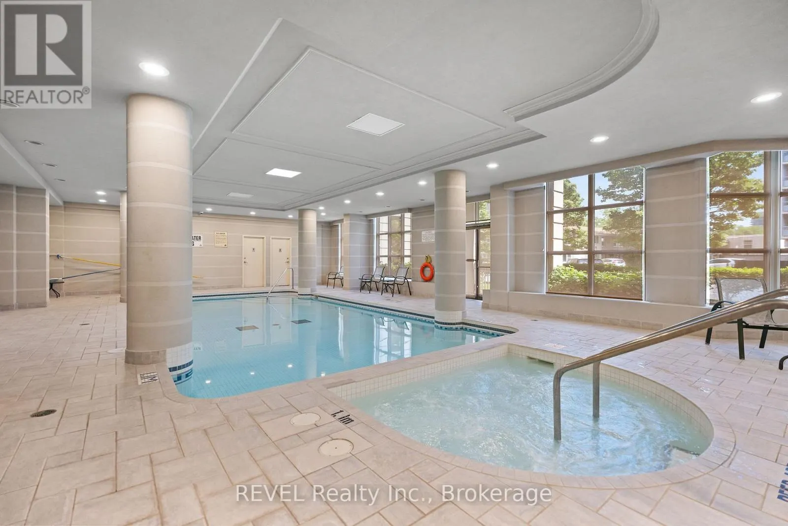 905 - 442 MAPLE AVENUE, #905