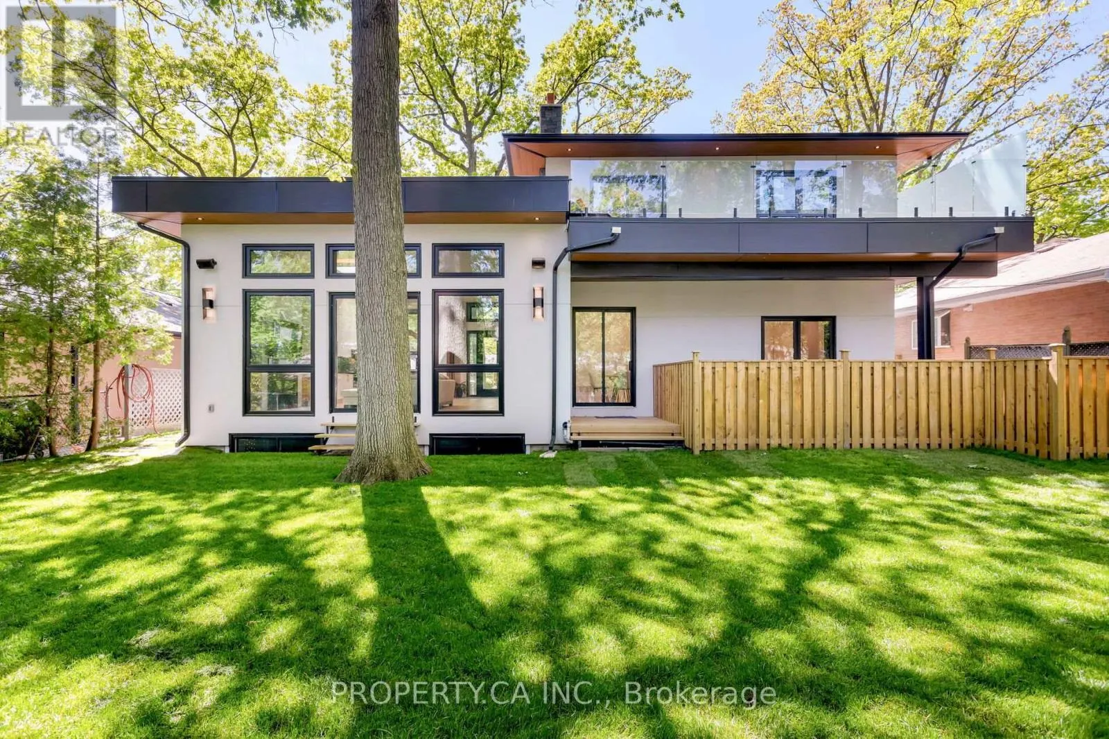 58 FARNINGHAM CRESCENT