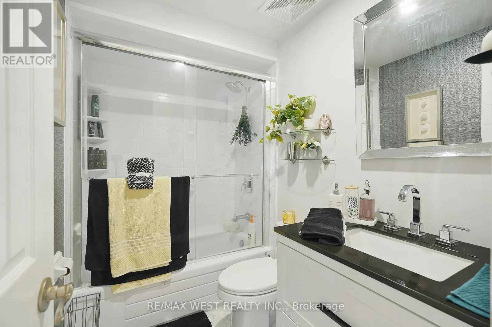 3060 ILOMAR COURT