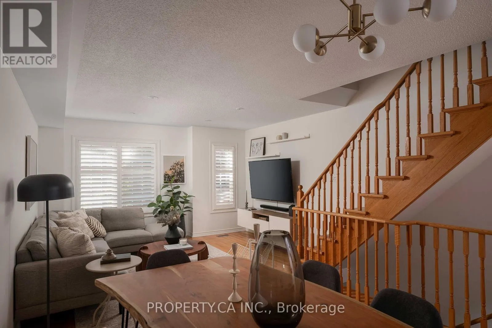 16 BRICKWORKS LANE