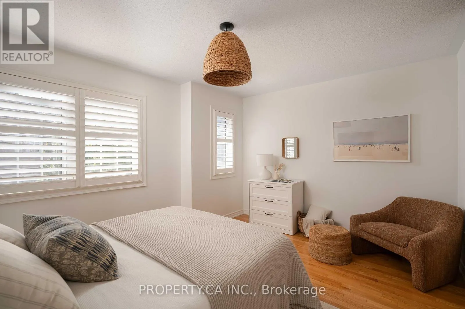 16 BRICKWORKS LANE