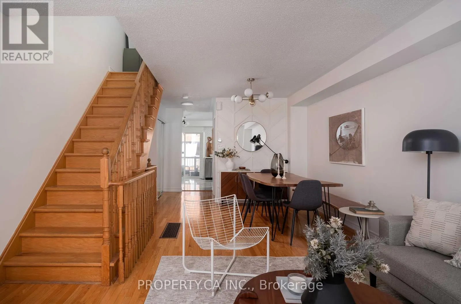 16 BRICKWORKS LANE