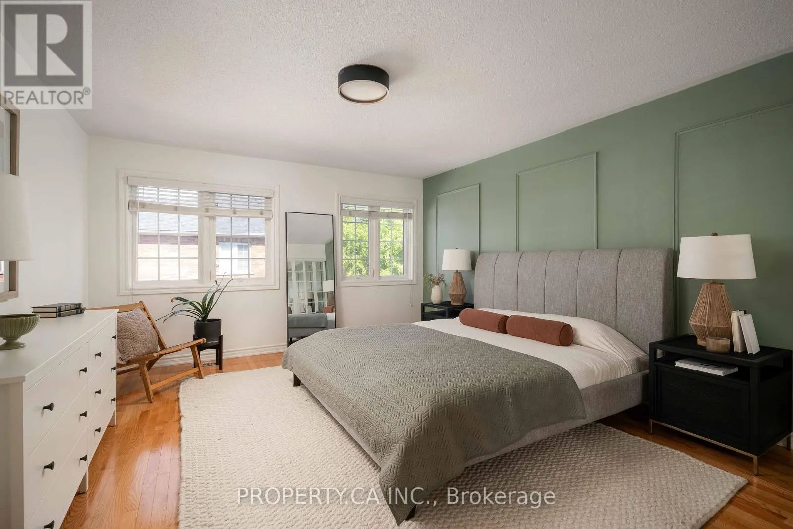16 BRICKWORKS LANE