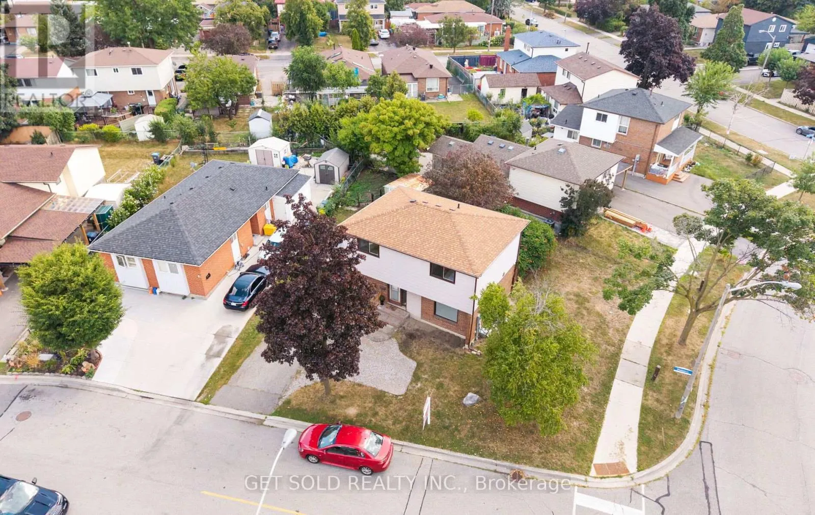 36 SHALOM CRESCENT