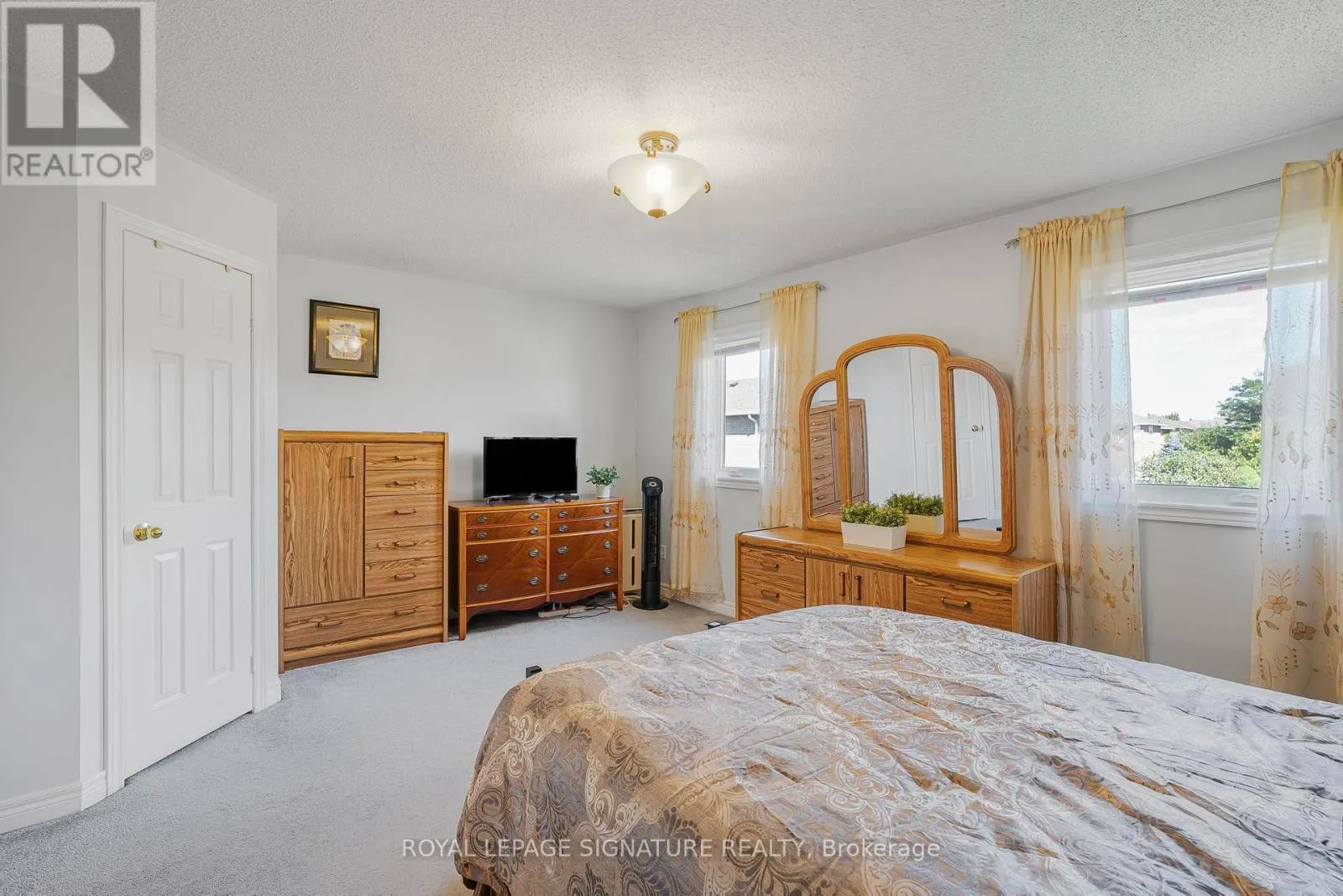748 FOUR WINDS WAY