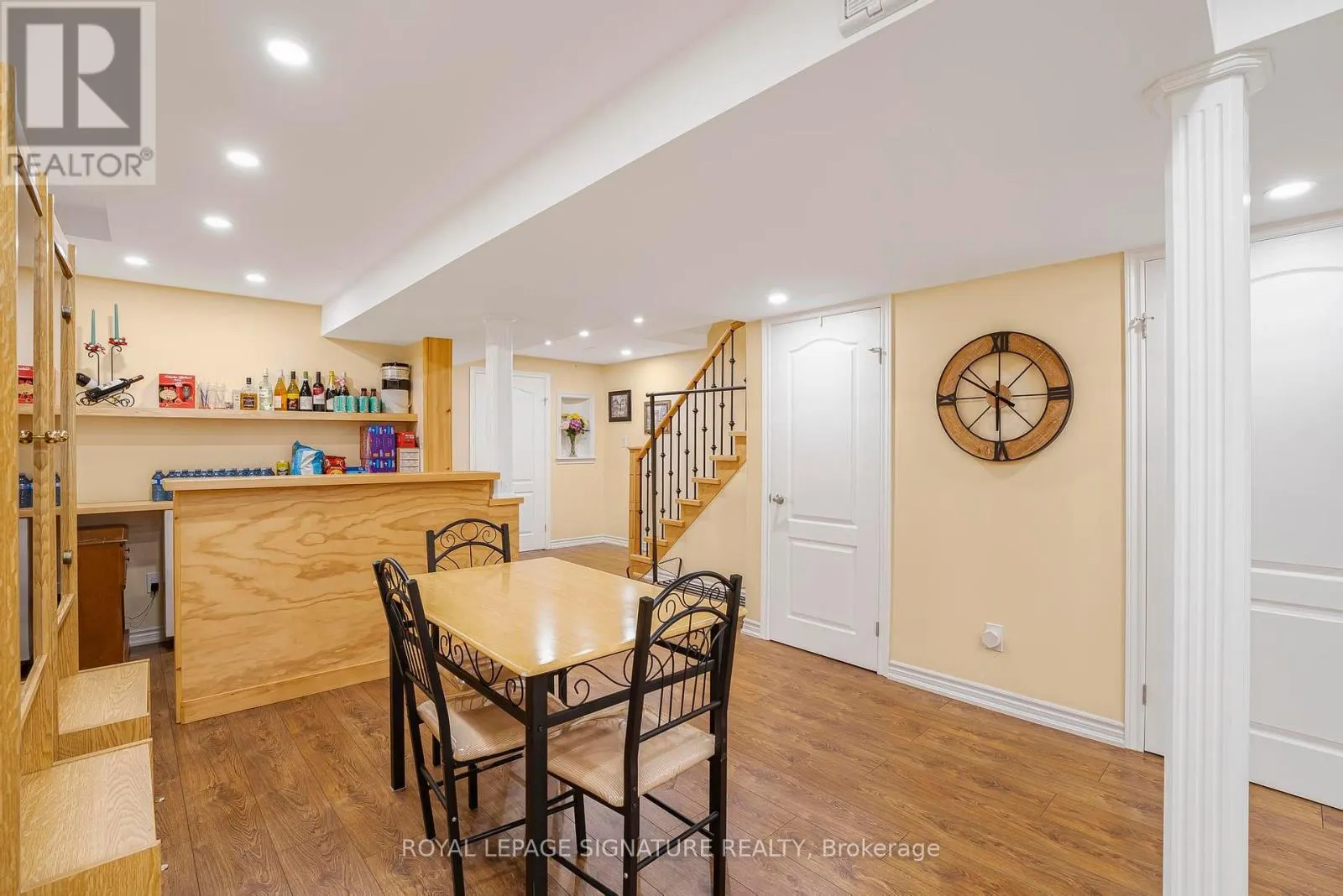 748 FOUR WINDS WAY