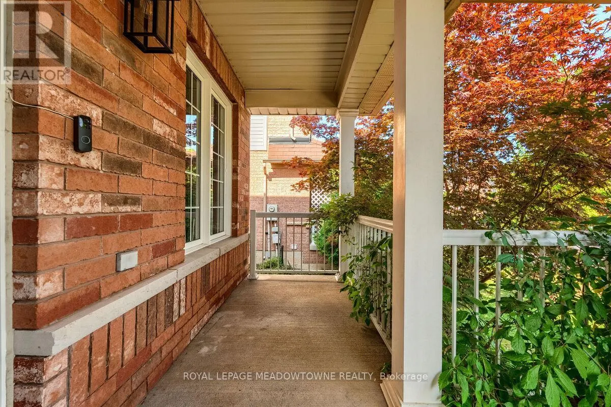 304 TEETZEL DRIVE