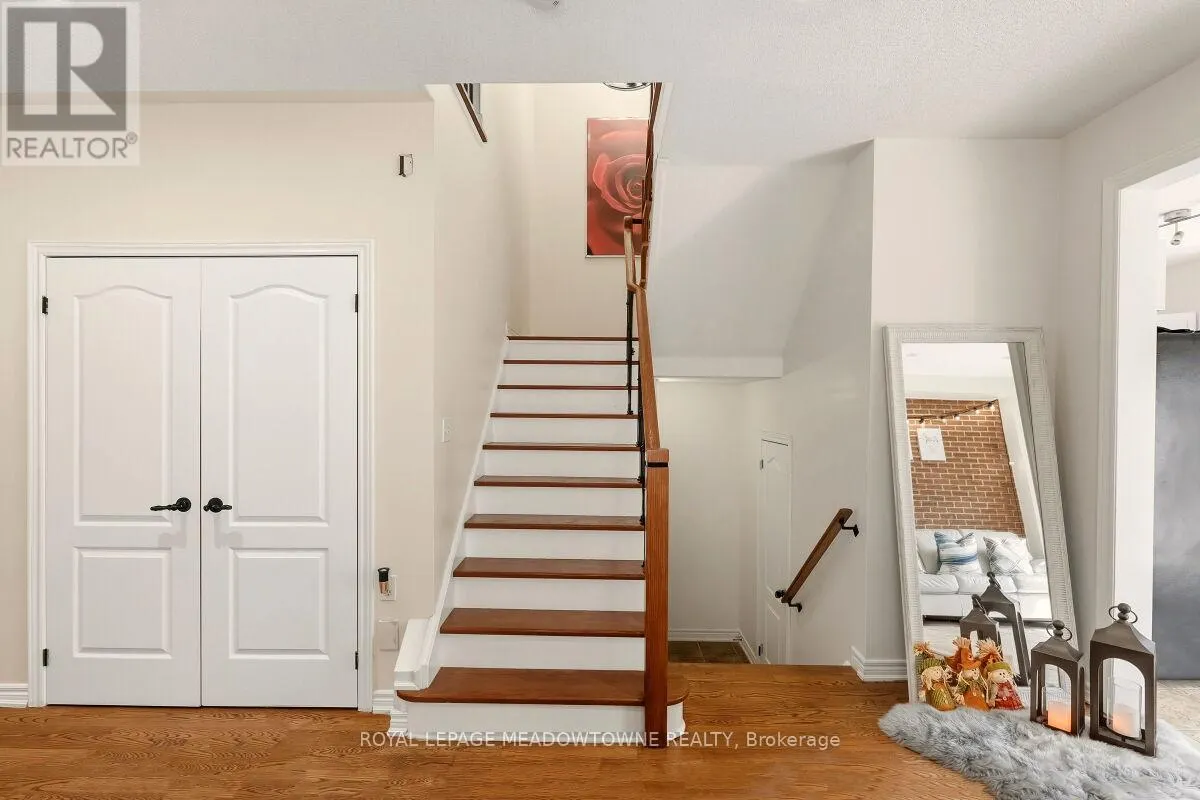 304 TEETZEL DRIVE